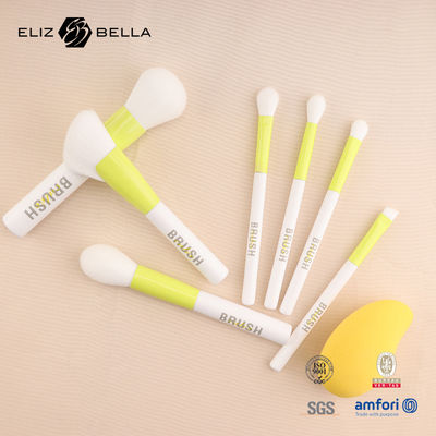 Güzellik İhtiyaçları ile Profesyonel Bir Görünüşe Uğramak